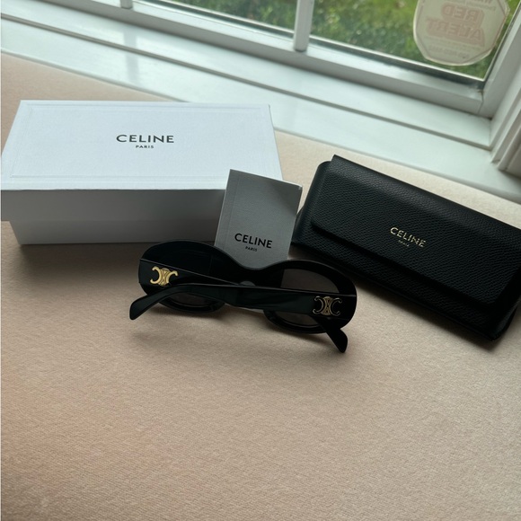 CELINE Triomphe oval-frame acetate sunglasses - Black - Picture 6 of 10